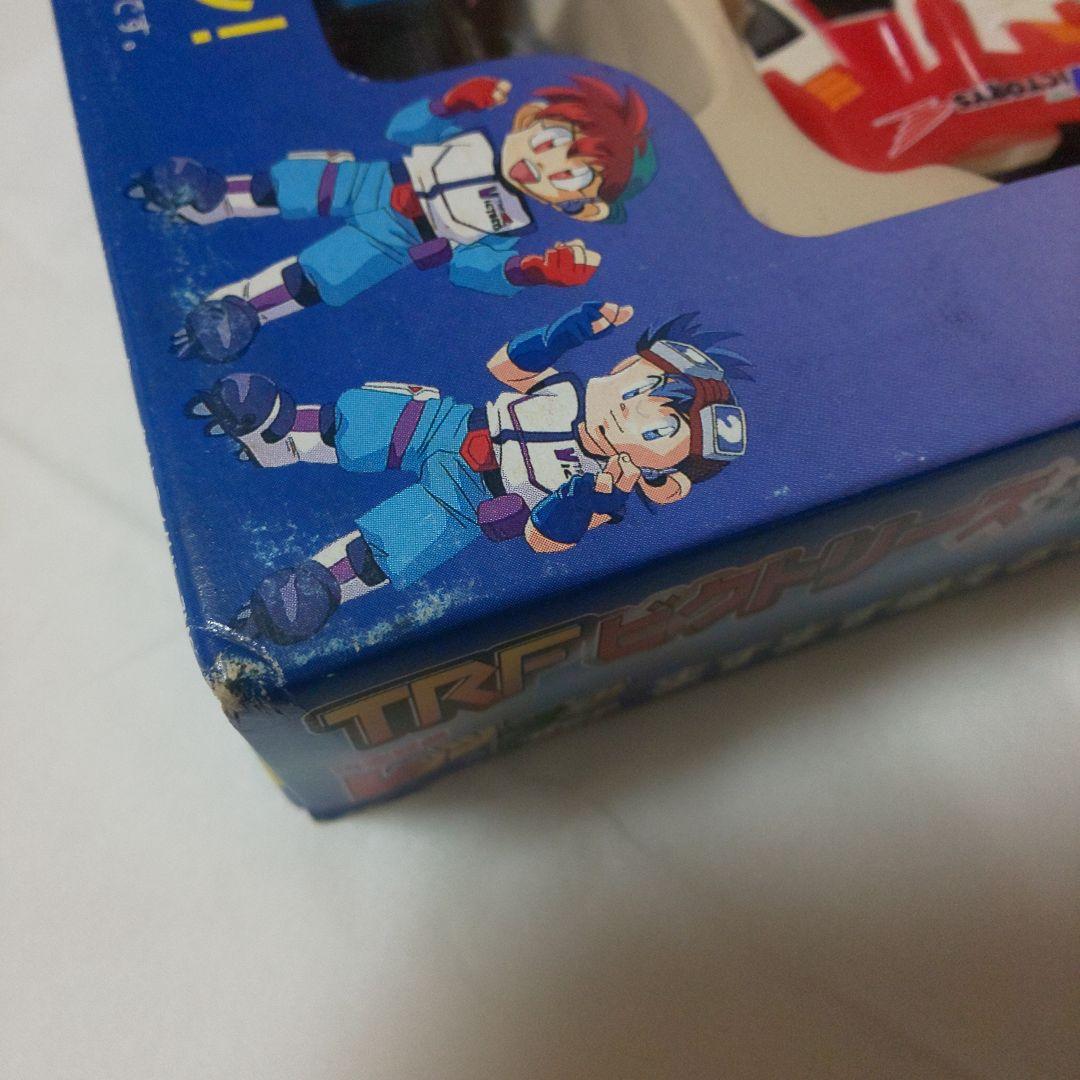 トミカギフト キャラトミカCLS-4 TRF ビクトリーズ＋1セット