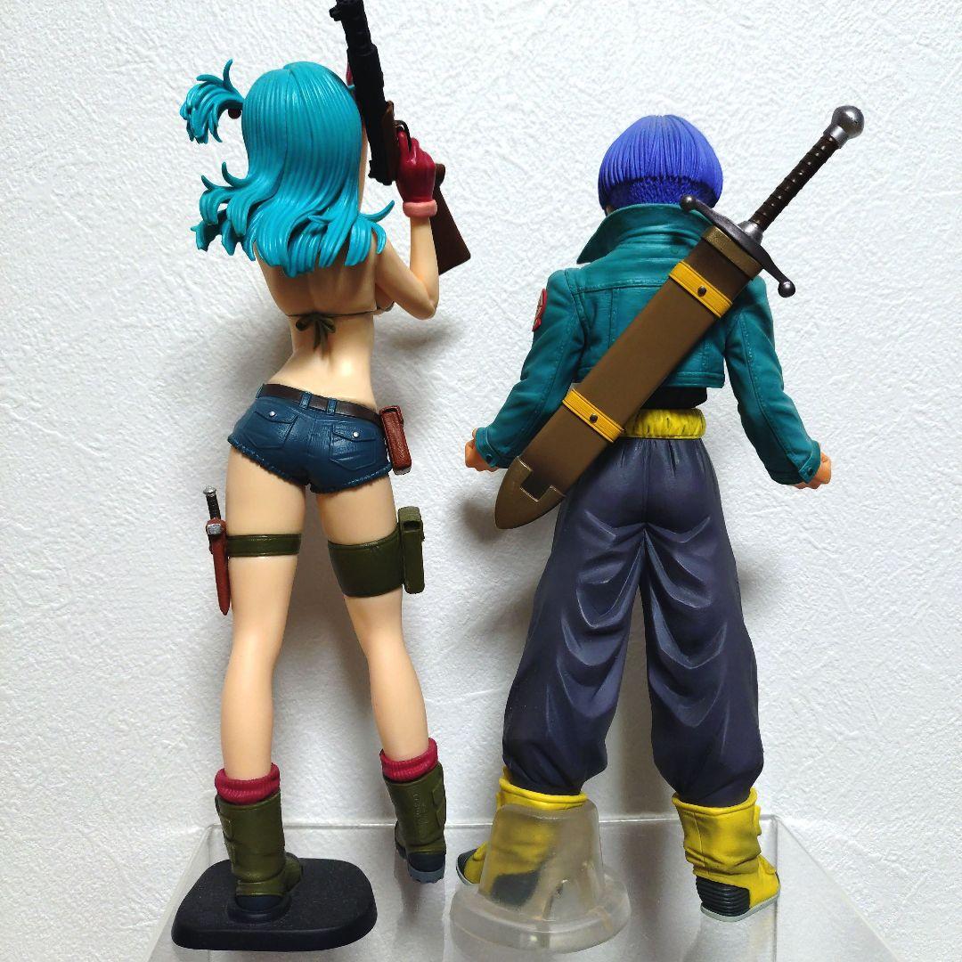 ドラゴンボール　ブルマとトランクス