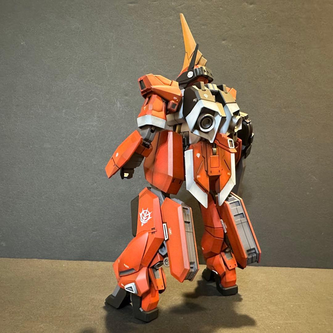 ＨＧバーザム レジオン鹵獲仕様 （A.O.Z RE-BOOT版） 塗装完成品