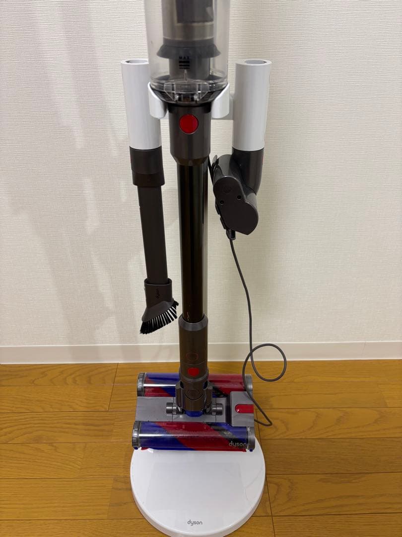 K*U様 ダイソンSV19 dyson スティック掃除機 充電スタンド付き