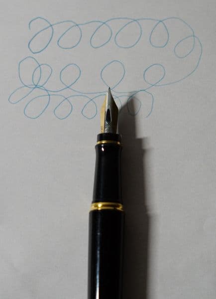 Waterman　 ウオーターマン　エキスパート　エッセンシャル　万年筆　黒