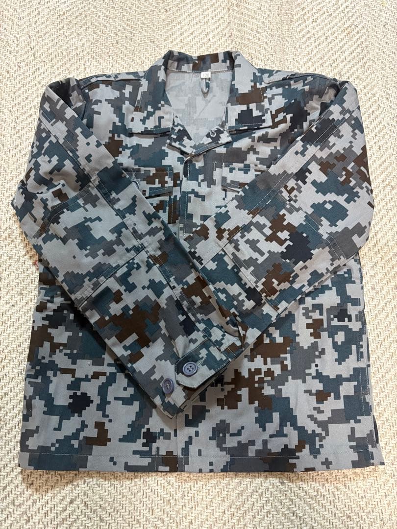 航空自衛隊　子供用作業服130サイズ 上下セット