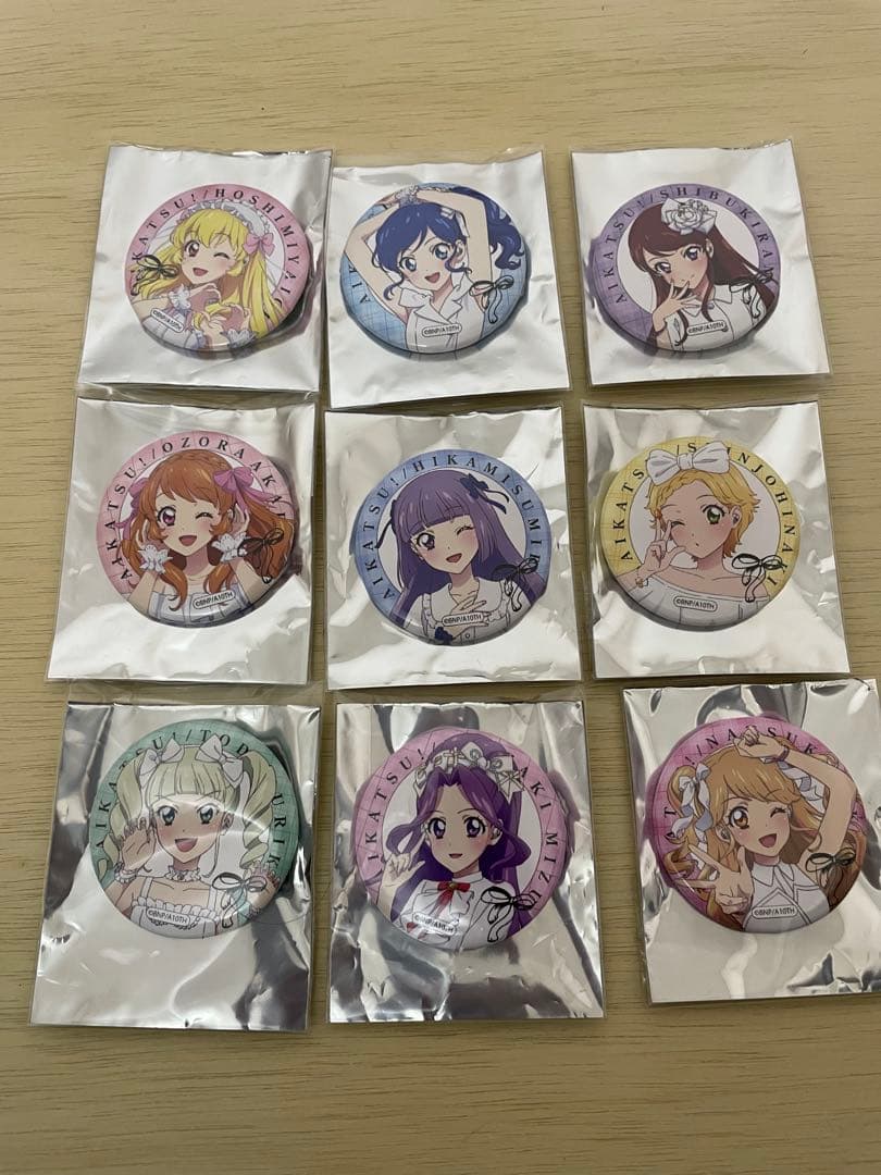 アイカツ AVIOT マルイ 缶バッジ 9種