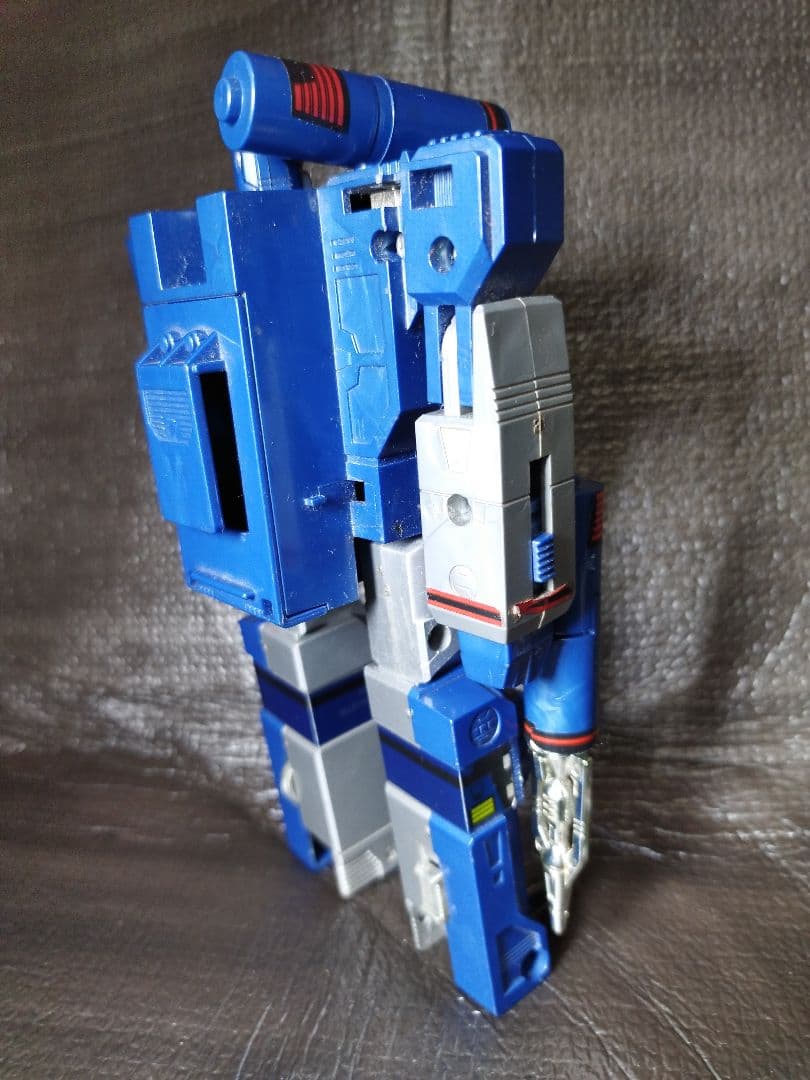 トランスフォーマー　タカラ　VSY 　グリムロック　サウンドウェーブ