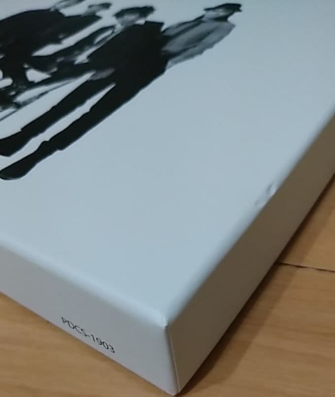 エレファントカシマシ　30周年記念　ベストアルバム　デラックス盤　完全受注生産盤