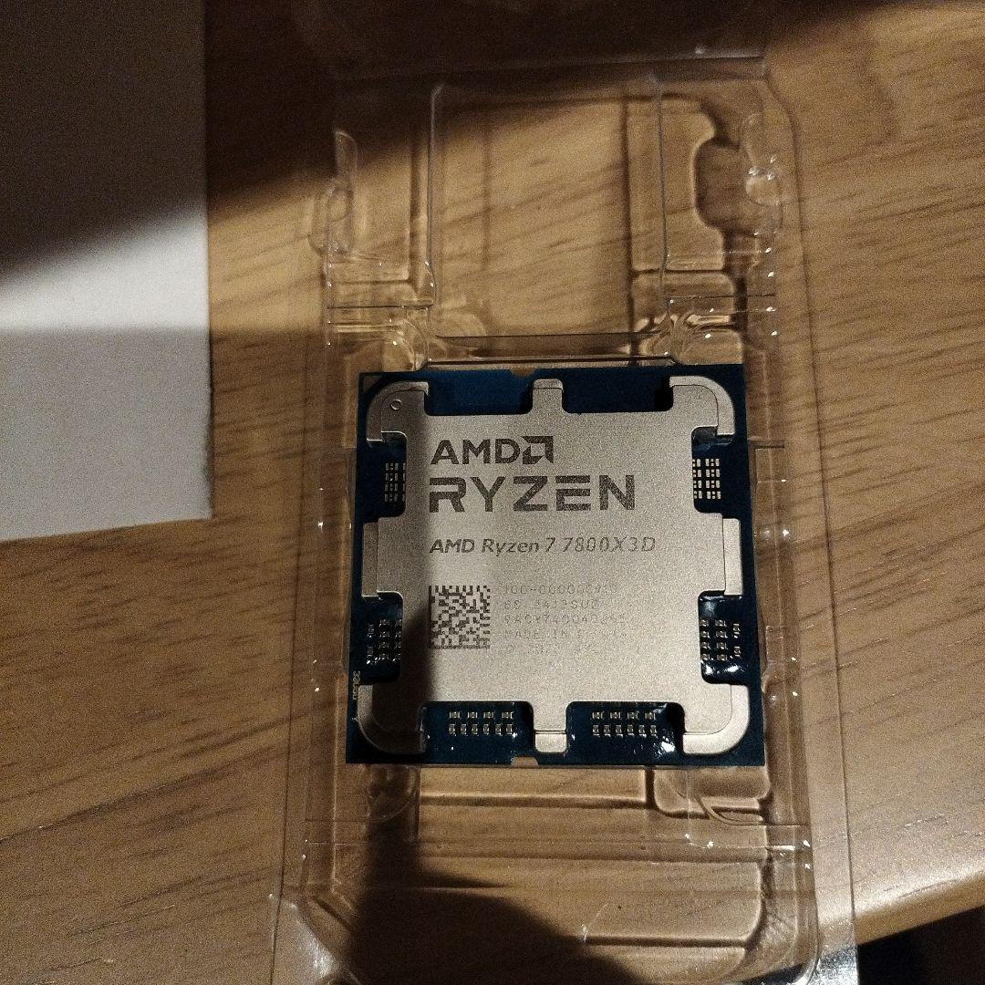 ら*れ様 AMD Ryzen 7 7800X3D CPU 本体　美品