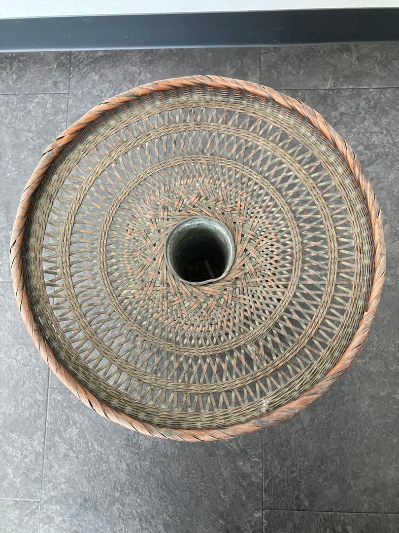 値下げ！古美術 生花 竹籠 花籠 唐物 花器　三足　古道具　籐