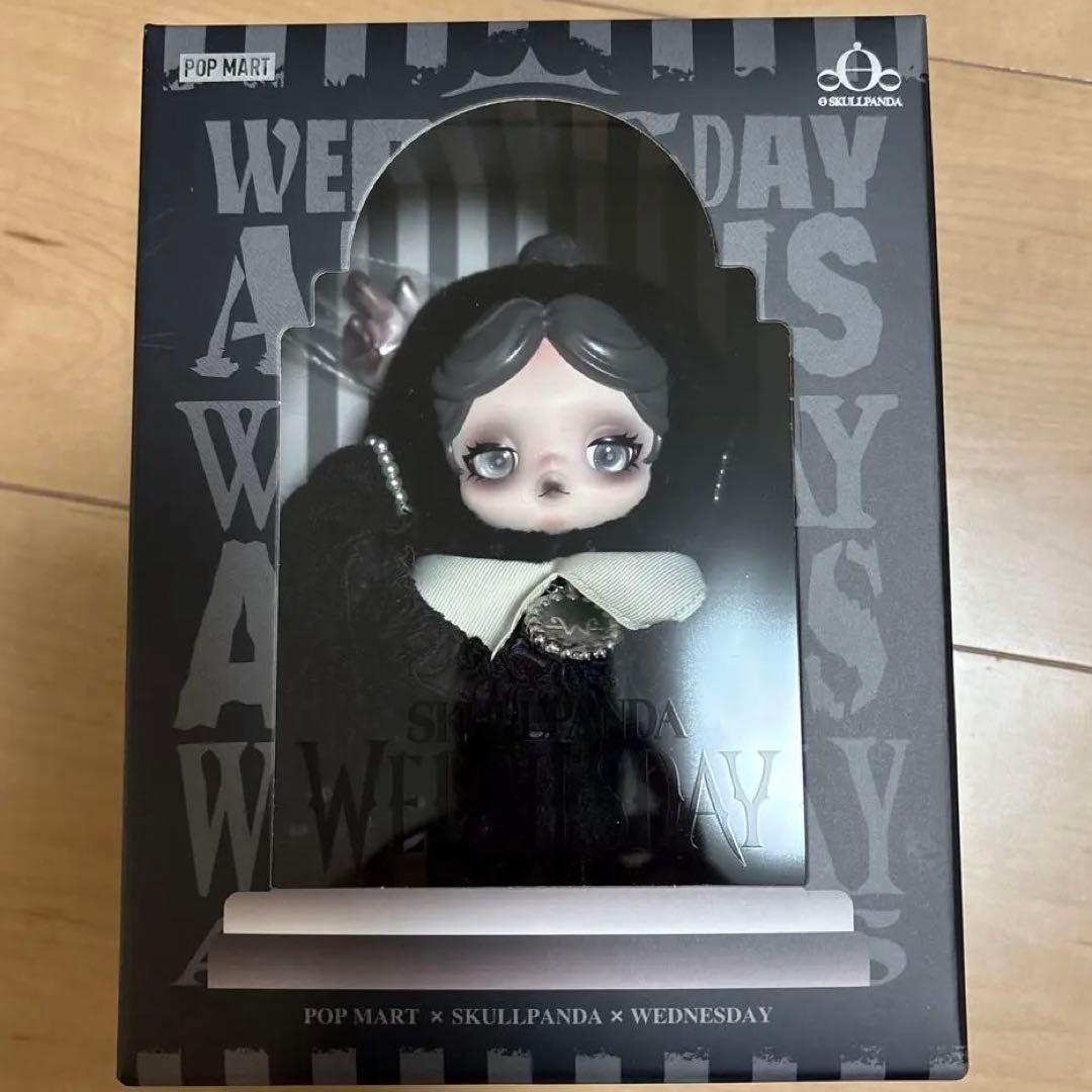POPMART SKULLPANDA ウェンズデー アメリカ限定スカルパンダ ②