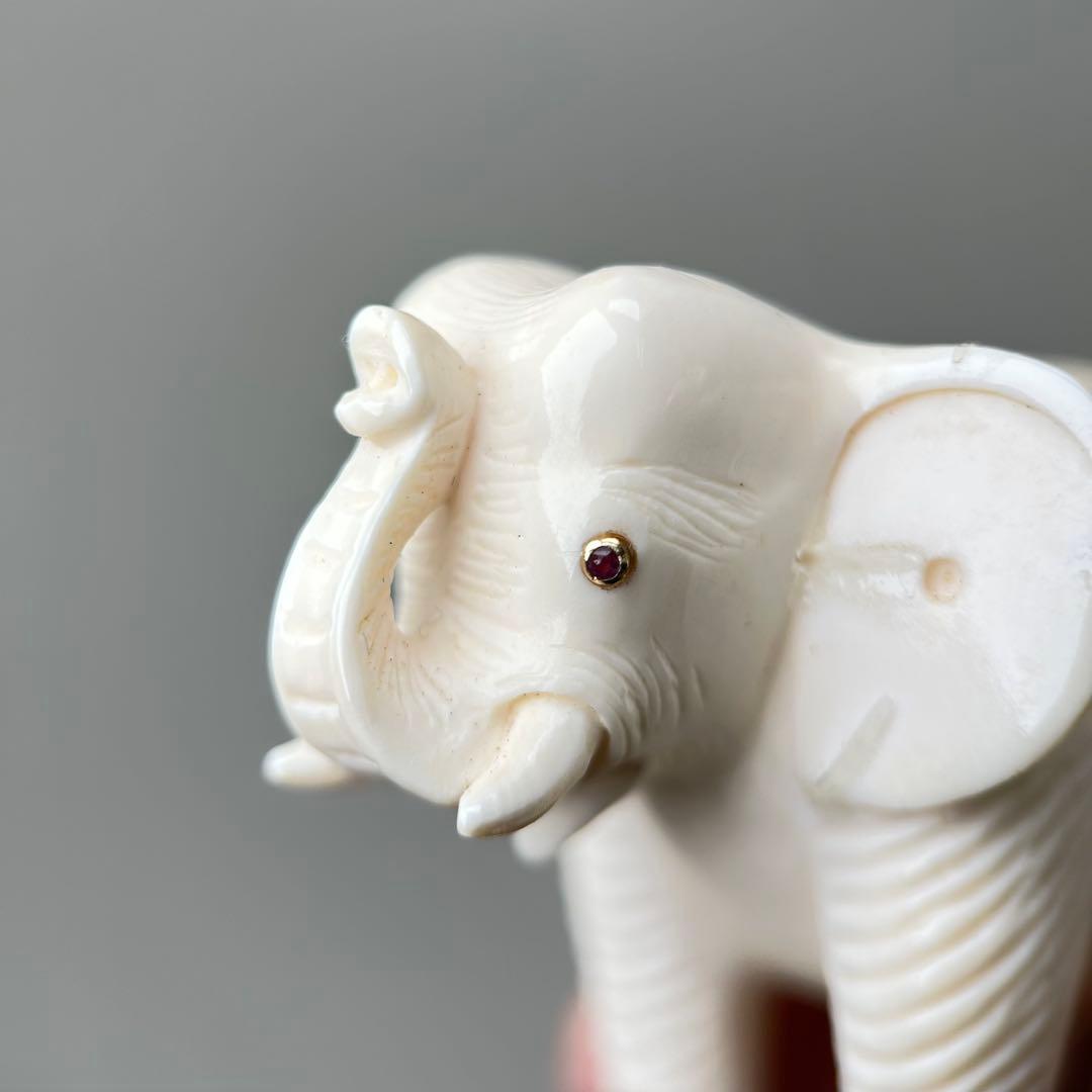 象の形 彫刻極上根付天然素材アンティーク骨董飾り物古美術置物細密細工