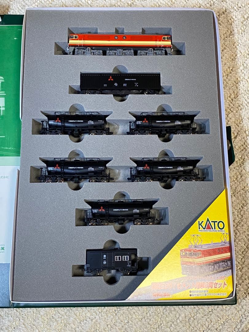 P*X様 KATO カトー　10-431　西武 E851 セメント列車　(旧ロッ