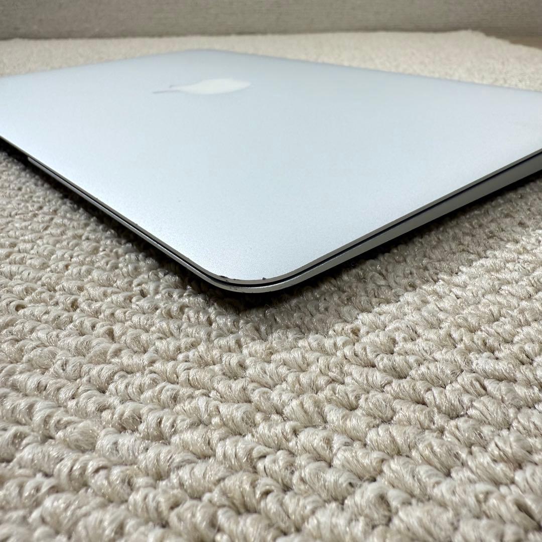 MacBook Air 11インチ 2014 i5 4GB 512GB