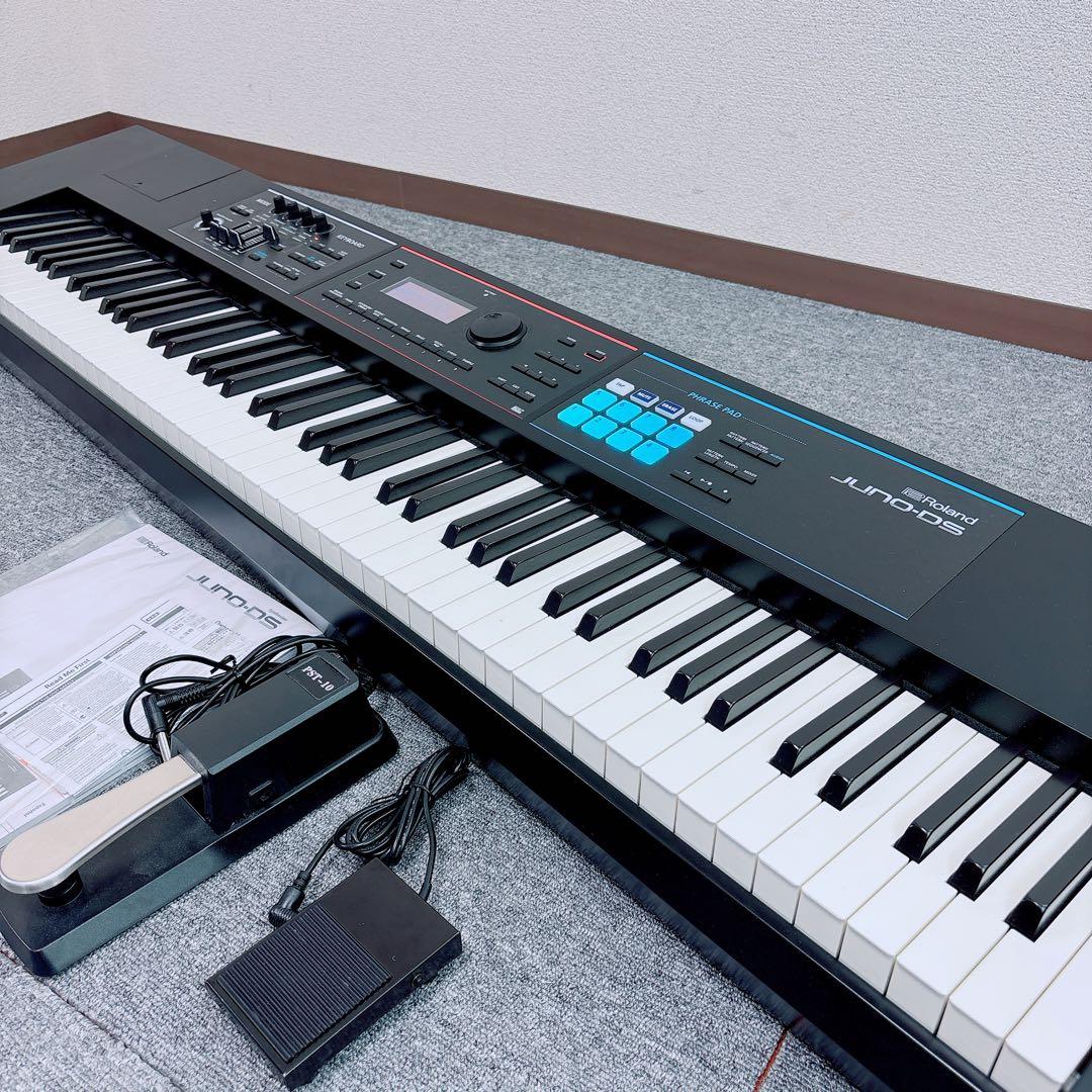 美品ROLAND ローランド JUNO-DS88 88鍵キーボードシンセサイザー