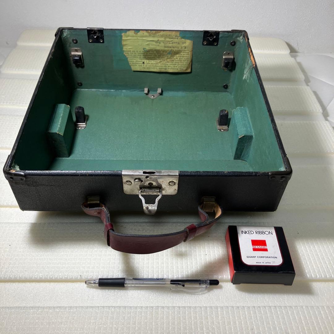 イ*ド様 レミントンポータブル タイプライター グリーン 1928年〜 アンティ