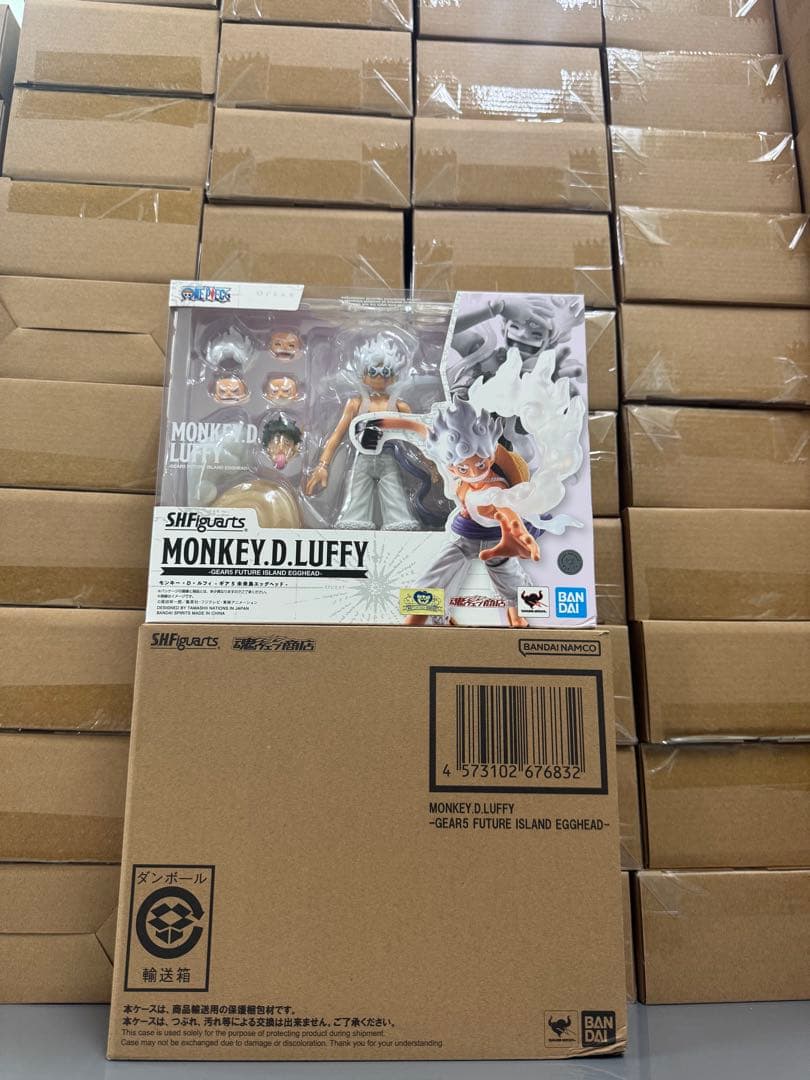 S.H.Figuarts ルフィ五档 ワンピース エッグヘッド編 表情パーツ付