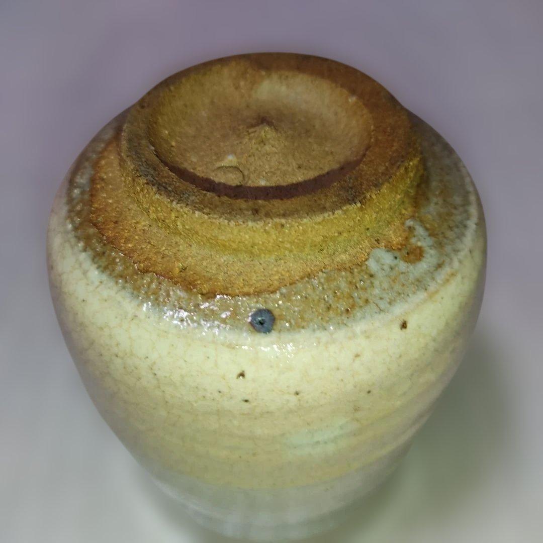 陶器の湯のみ