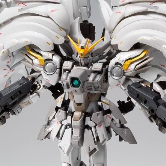 LCOMPOSITE ウイングガンダム　スノーホワイトプレリュード　再販
