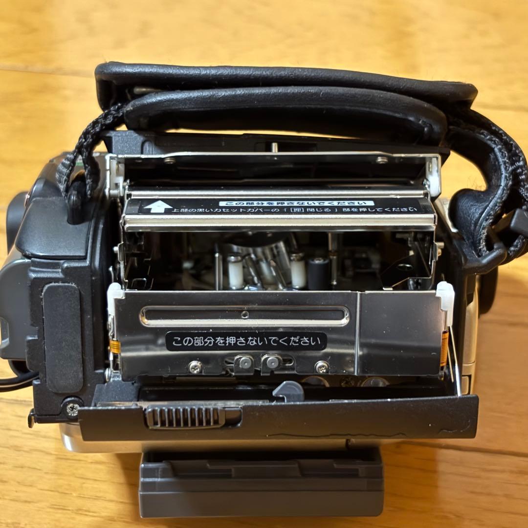 miniDVダビングに！デジタルビデオカメラPanasonic NV-C2