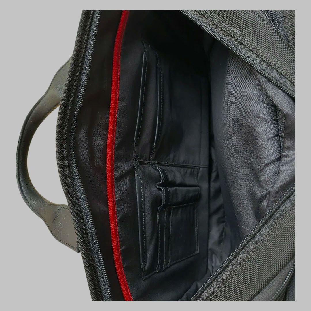 ♠【トゥミ】JALオリジナル　Alpha エクスパンダブル・オーガナイザー　黒