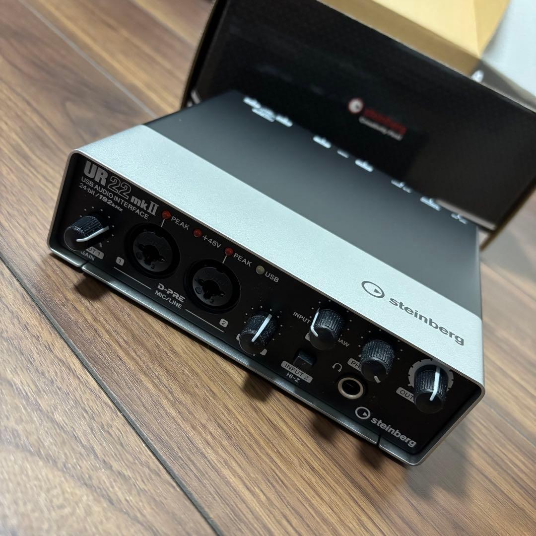 UR22 mkII オーディオインターフェイス