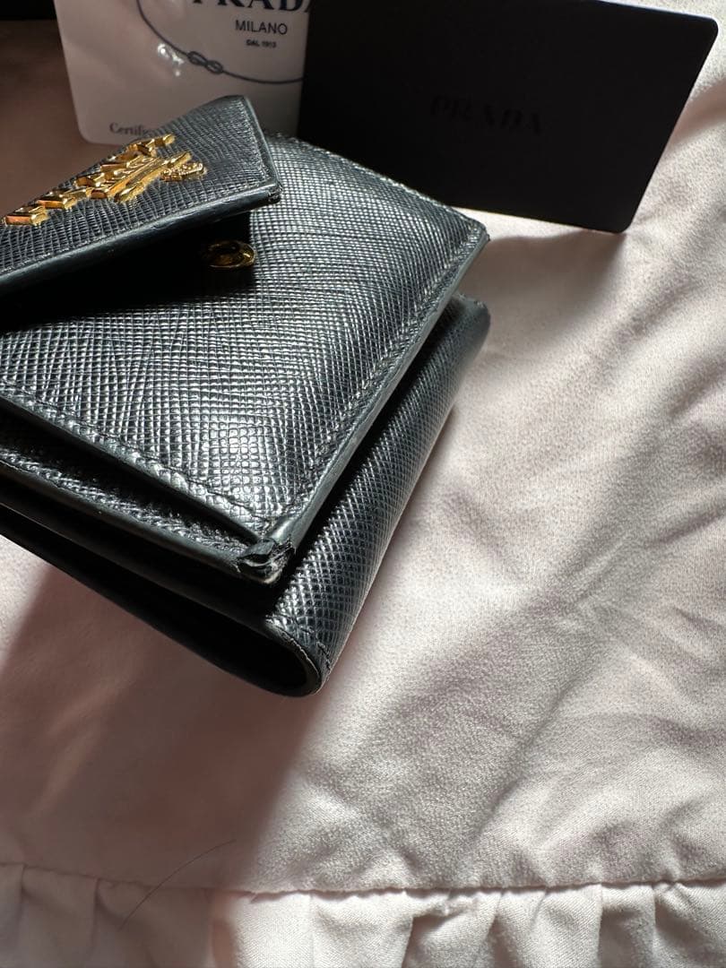 PRADA プラダ　サフィアーノ　ブラック 三つ折り財布