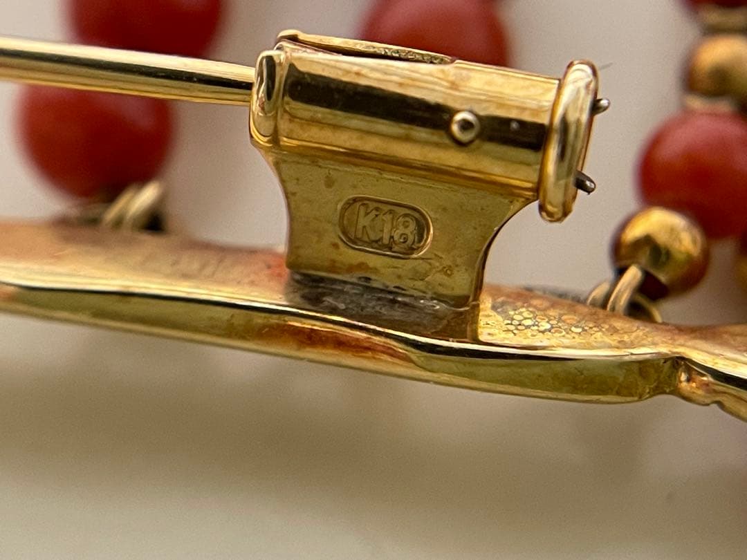 K18 赤サンゴ 珊瑚 ブローチ 飾り