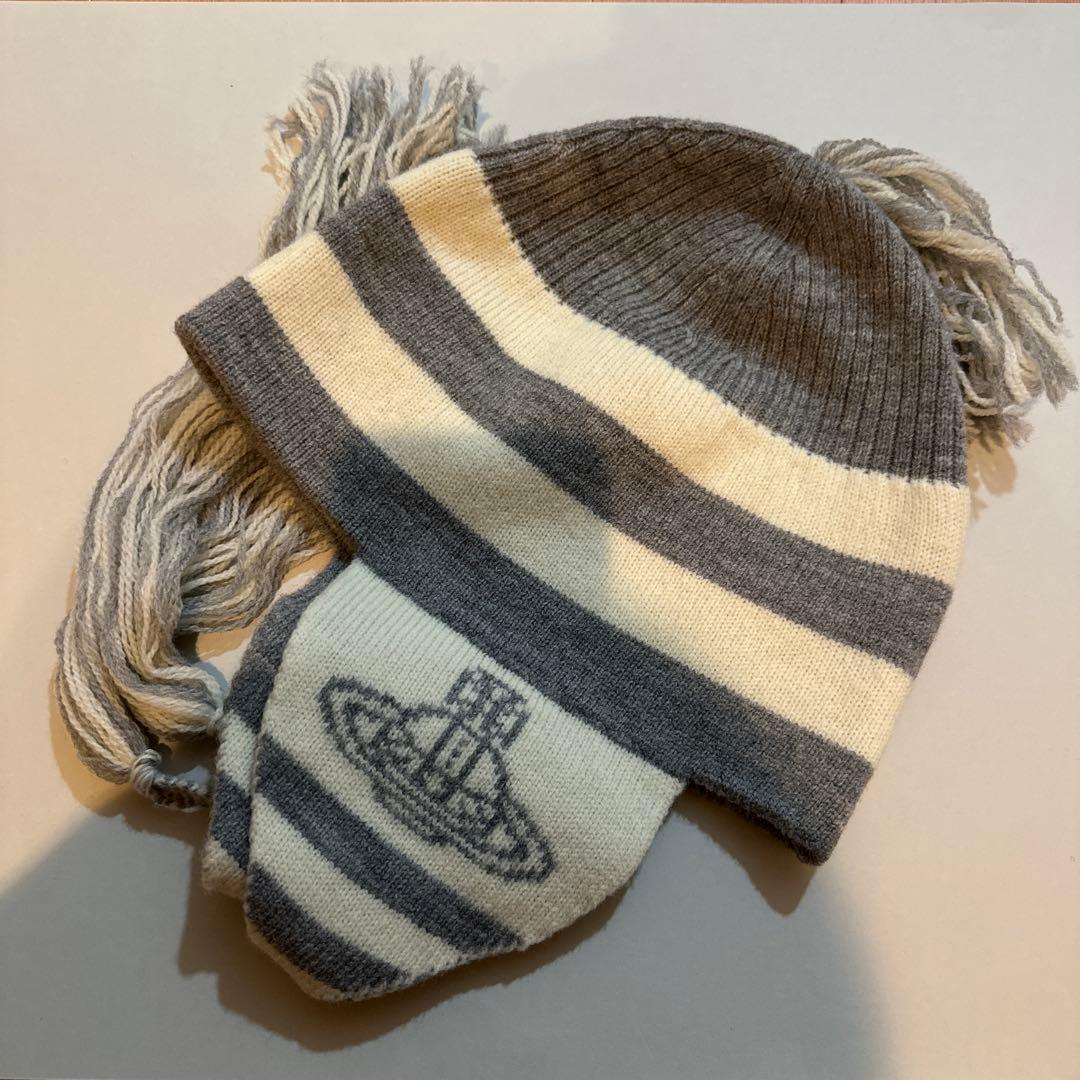 正規品 Vivienne Westwood フラップ付き ニット帽 グレー