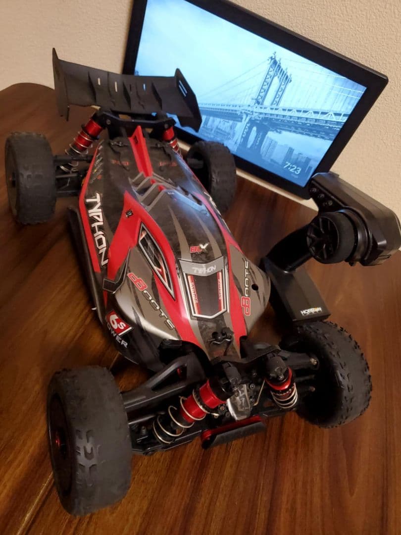 Arrma Typhon 6s ラジコンカー 1/8スケール 黒/赤