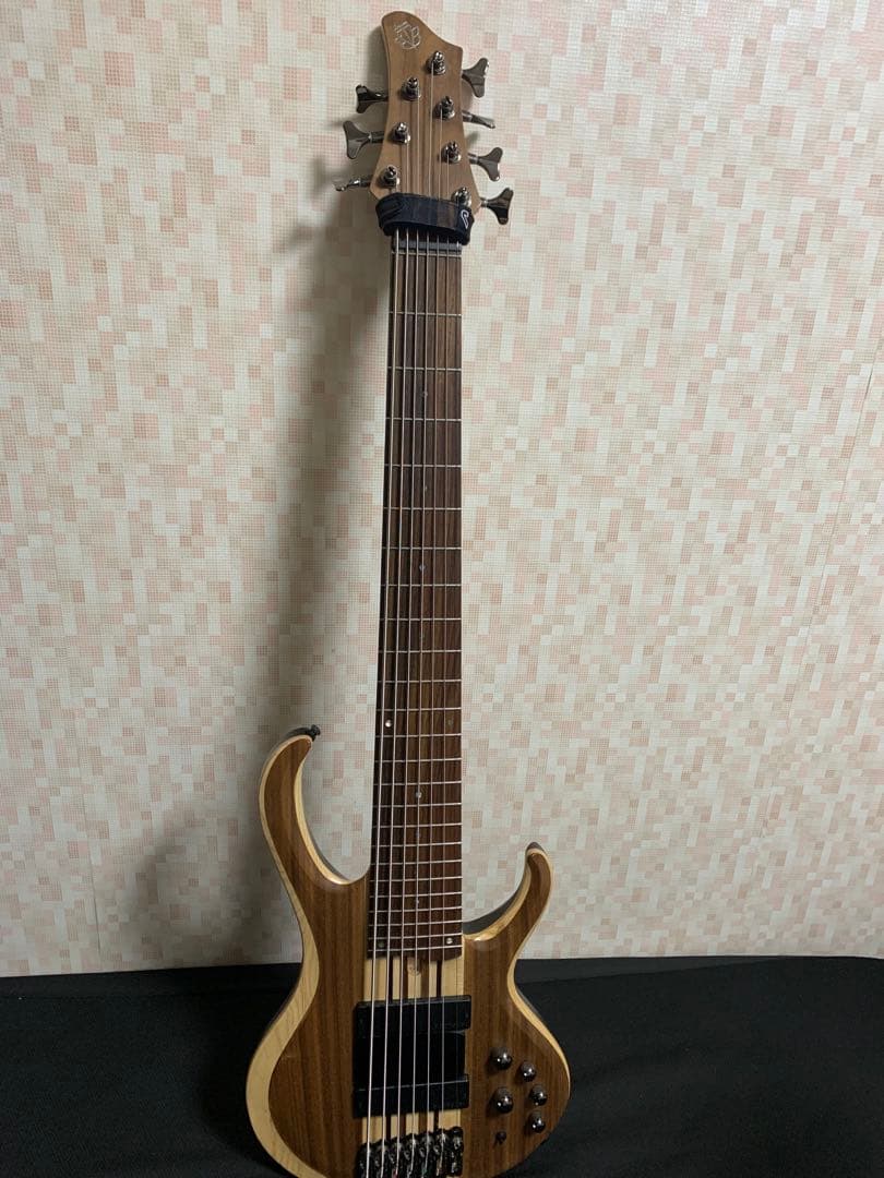アイバニーズ　7弦ベース［フィンガーランプ．フレットラップ付き］