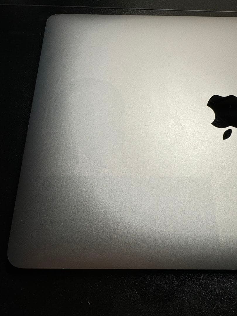 Apple MacBook Air 2020本体8G/256G