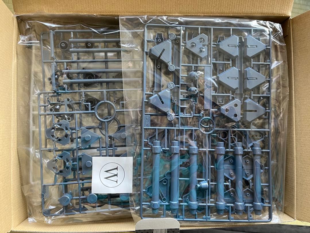 ガンプラ ガンダム試作3号機 デンドロビウム HG 0083