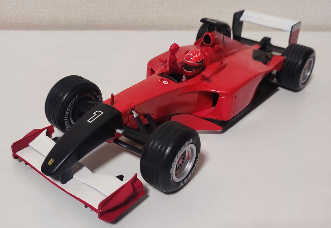 【カスタム】1/18 フェラーリ F2001 イタリアGP シューマッハ