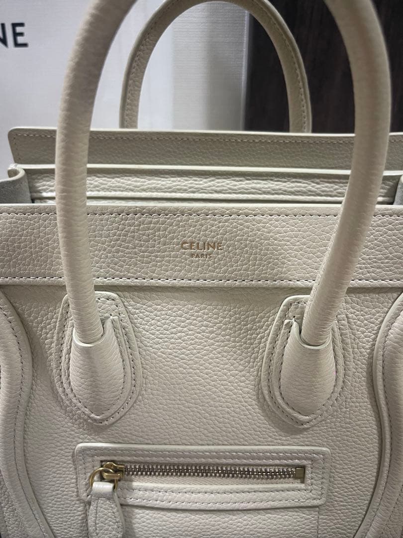 美品！！　CELINE ホワイト ラゲージナノ 189243DRU セリーヌ