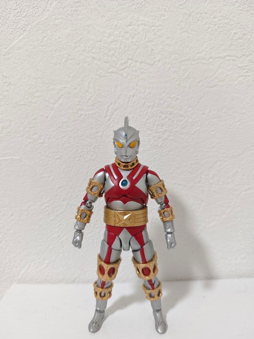 S.H.Figuarts ウルトラマンエース エースロボットパーツ付き