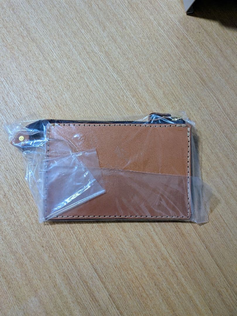 【新品】HERZ パスポートケース parture(ASG-2545)