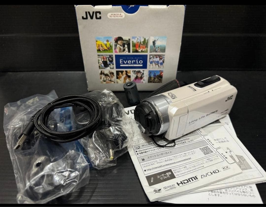 JVC ビデオカメラ『GZ-F200-W』