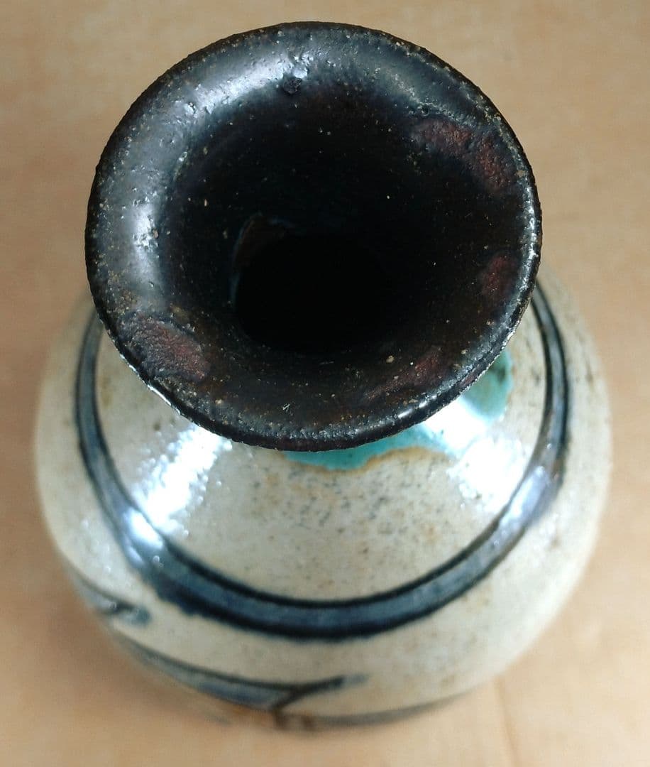 【本物保証】金城次郎 魚紋トクリ(徳利）共箱 栞 人間国宝 壷屋焼 壺屋焼 無傷