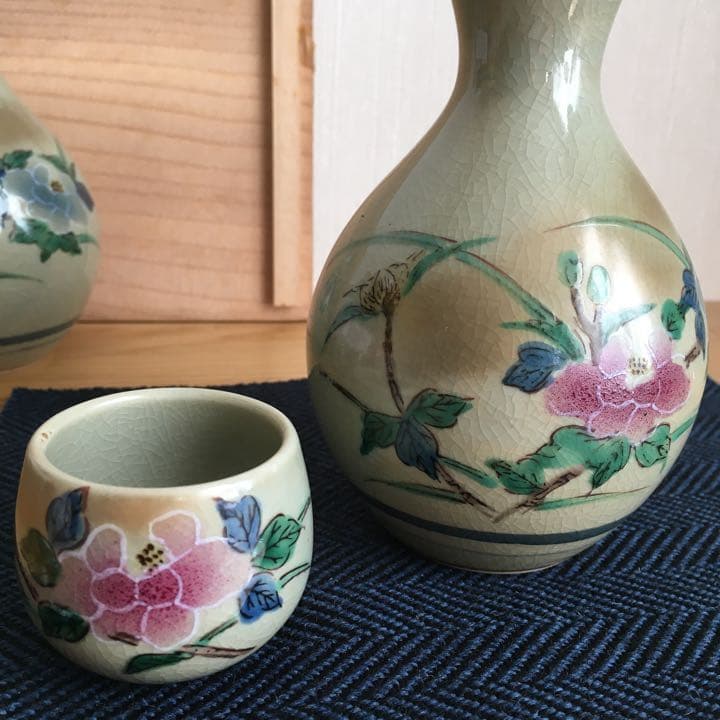 九谷焼　陶華　牡丹　酒器揃　徳利　お猪口　ぐい呑