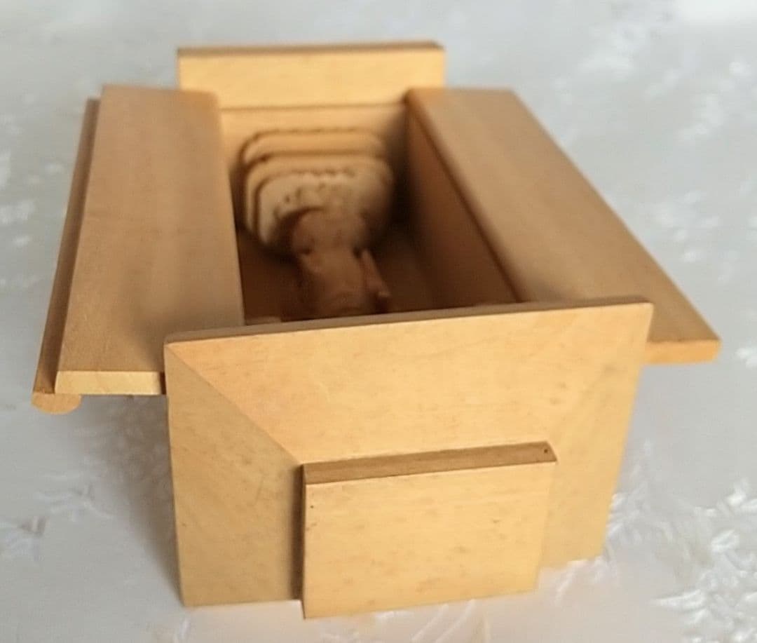 阿弥陀如来立像【極小】#401 厨子入り 木彫 仏像