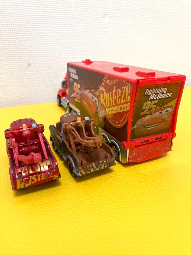 トミカ　カーズ ミニカーセット 35台