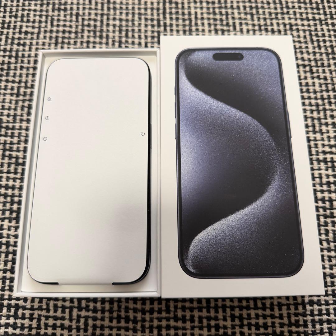 Apple iPhone 15 Pro 256GB 本体