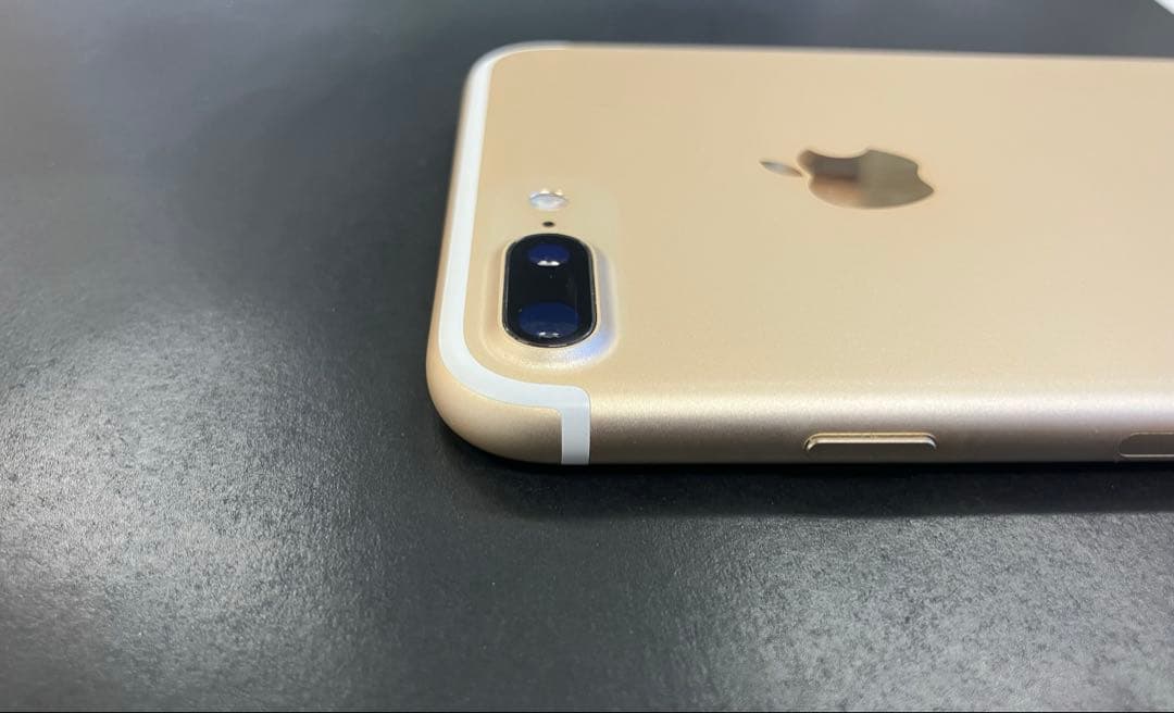 iphone7plus 128GB simロックなし　ゴールド