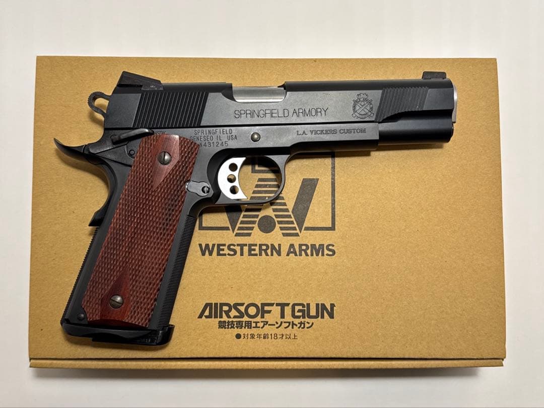 WA L.A.ヴィッカーズ・カスタム 実物木製グリップ付 ガスガン