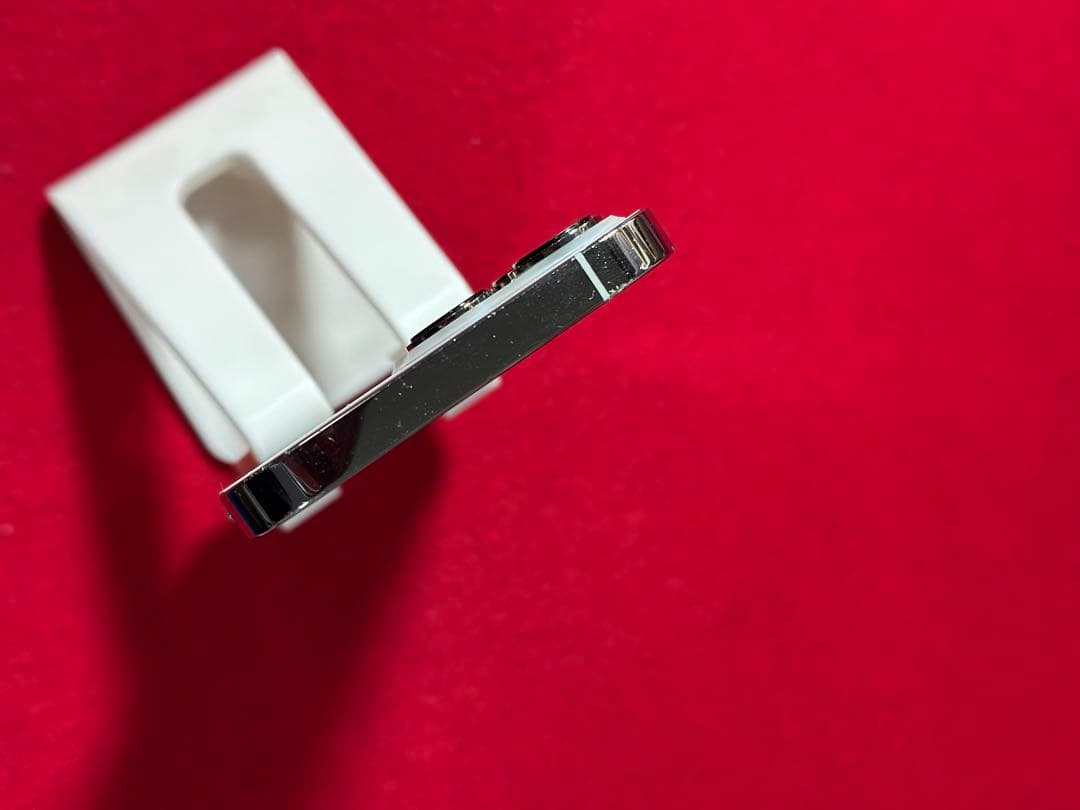 【4076】iPhone 13PROシルバー 256GB simフリー