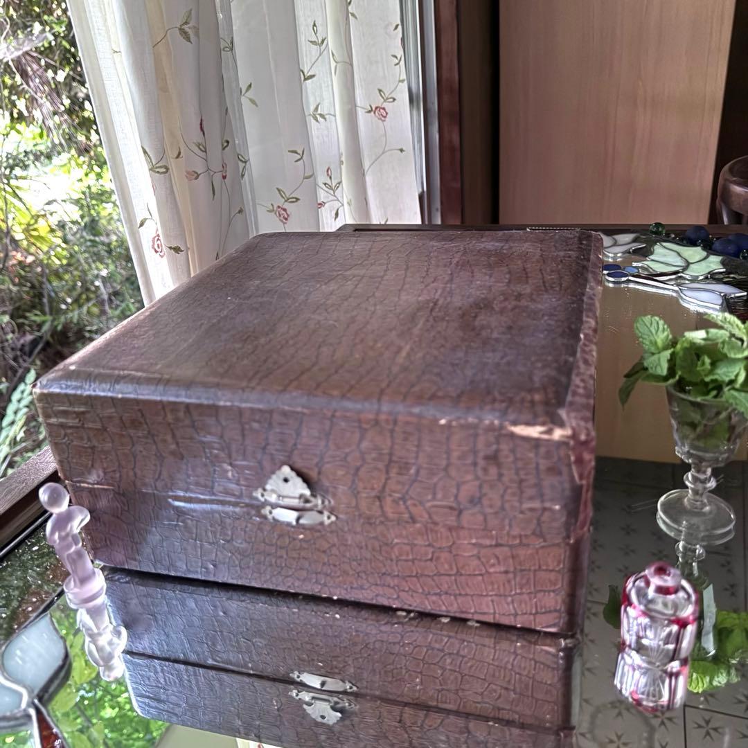 Y様へ感謝お嫁入り‼️涼やか星丸紋切子ボウル1客　錦手牡丹唐草小皿10客➕5客元箱