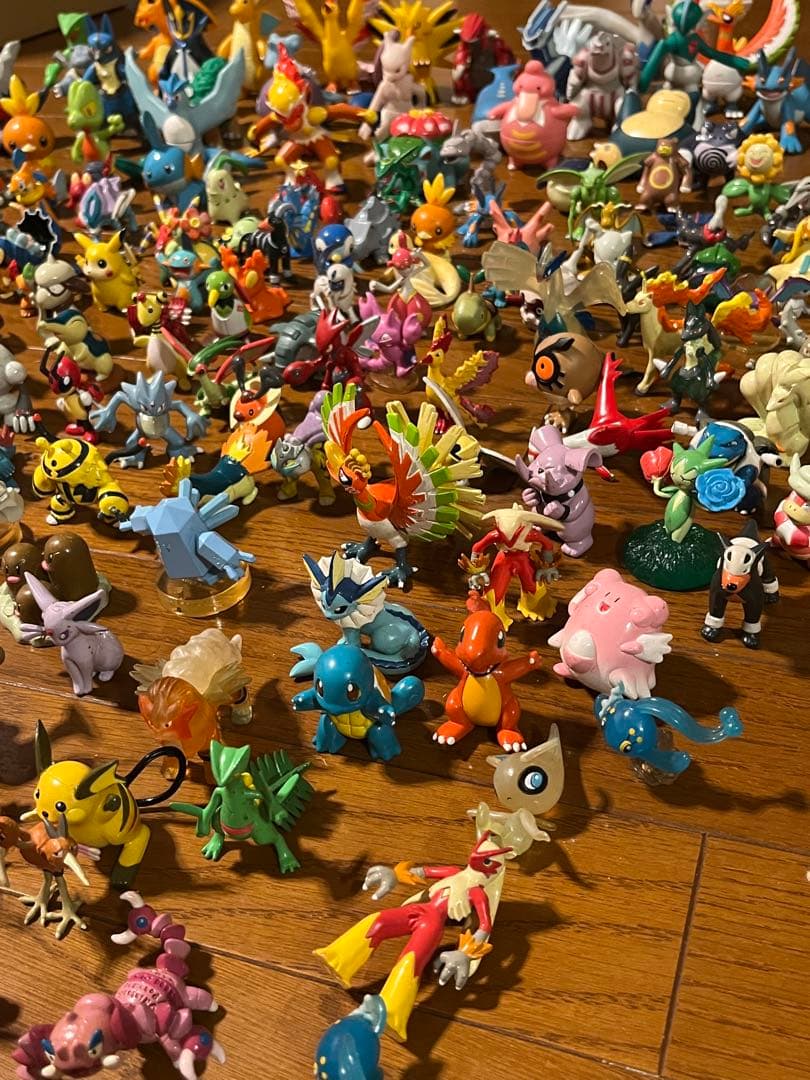 d*9様 ポケモン　ポケモンキッズDX モンコレ　など　計200匹以上　まとめ売