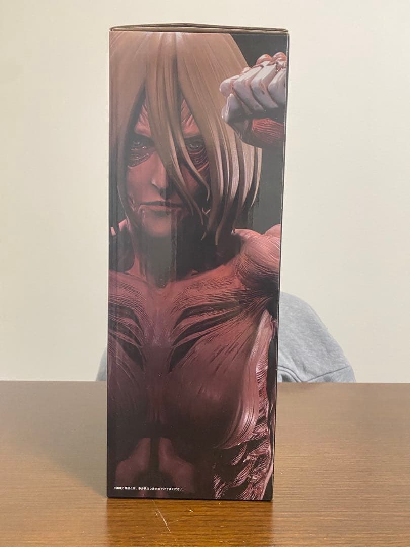 一番くじ　進撃の巨人　女型の巨人　フィギュア　a賞　壁の外の世界
