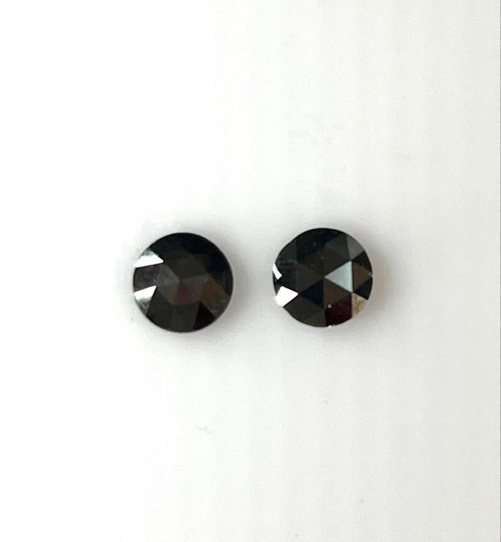 PT天然ブラックダイヤピアス 計2.2ct 鑑別カード付き