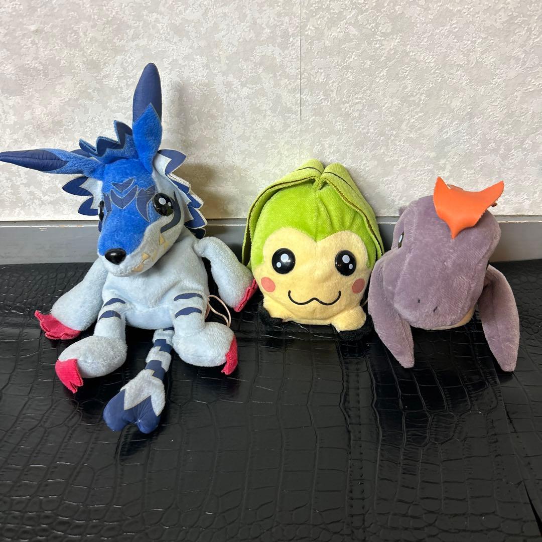 くたキャラ デジモン ガルルモン タネモン プカモン 3種＋くるりんマスコット