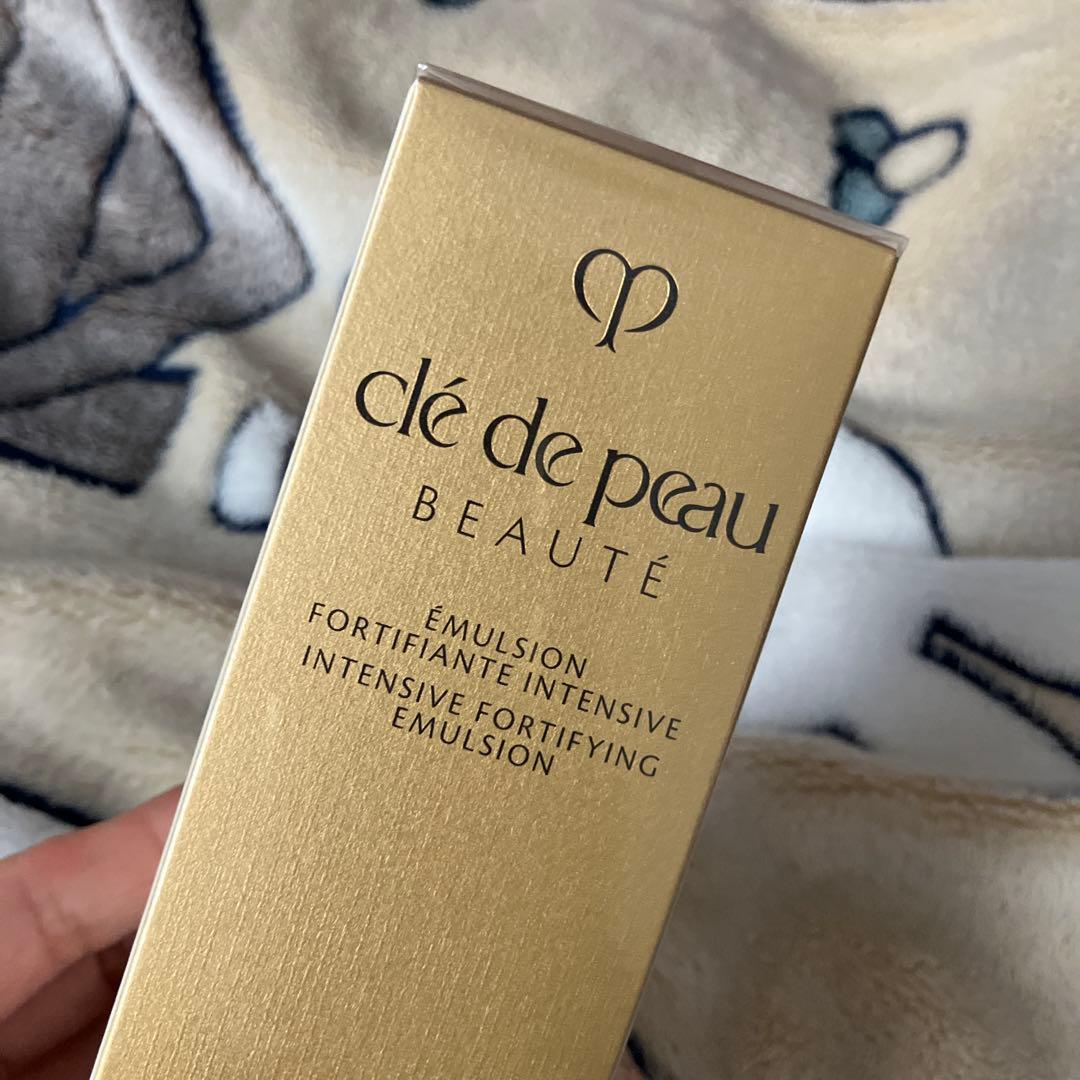 クレ・ド・ポー ボーテ エマルションアンタンシヴn 125mL