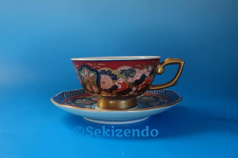 有田焼　染錦　金襴手 極錦金彩 其泉窯　カップ＆ソーサー　碗皿 珈琲碗皿２506